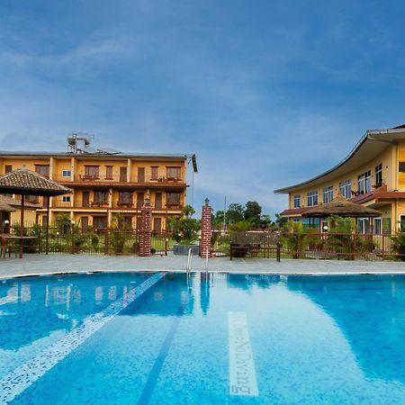 Sisai Park Village Chitwan Εξωτερικό φωτογραφία