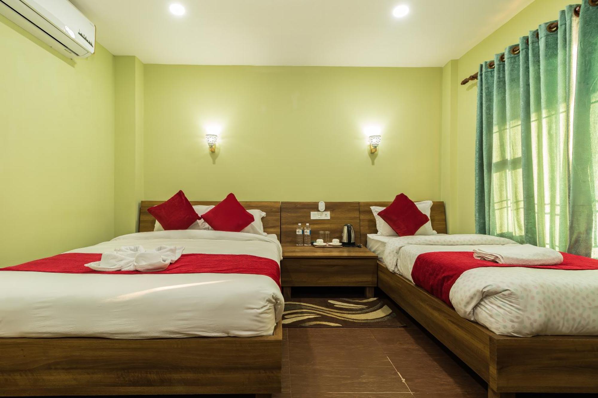 Sisai Park Village Chitwan Εξωτερικό φωτογραφία