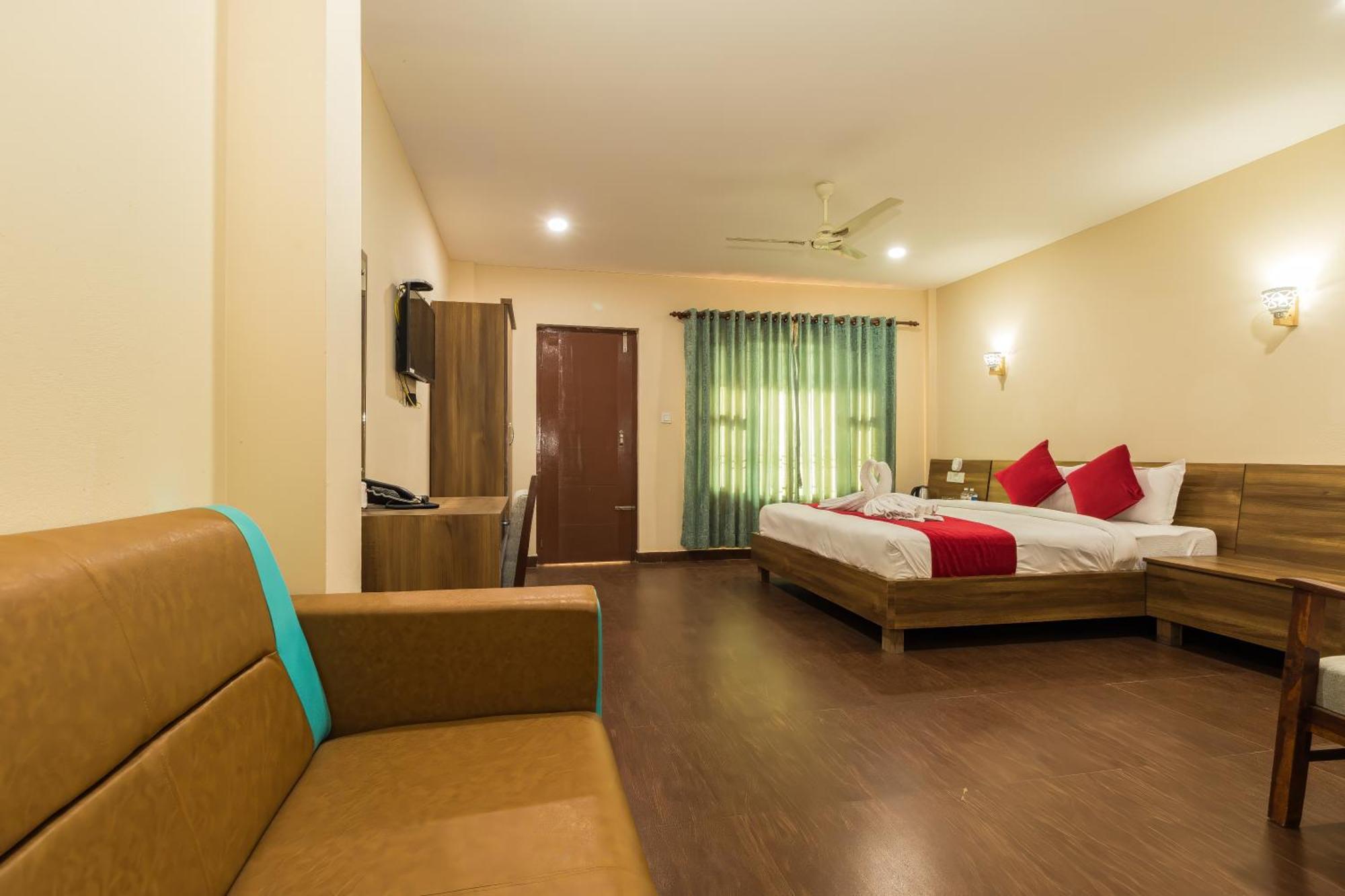 Sisai Park Village Chitwan Εξωτερικό φωτογραφία