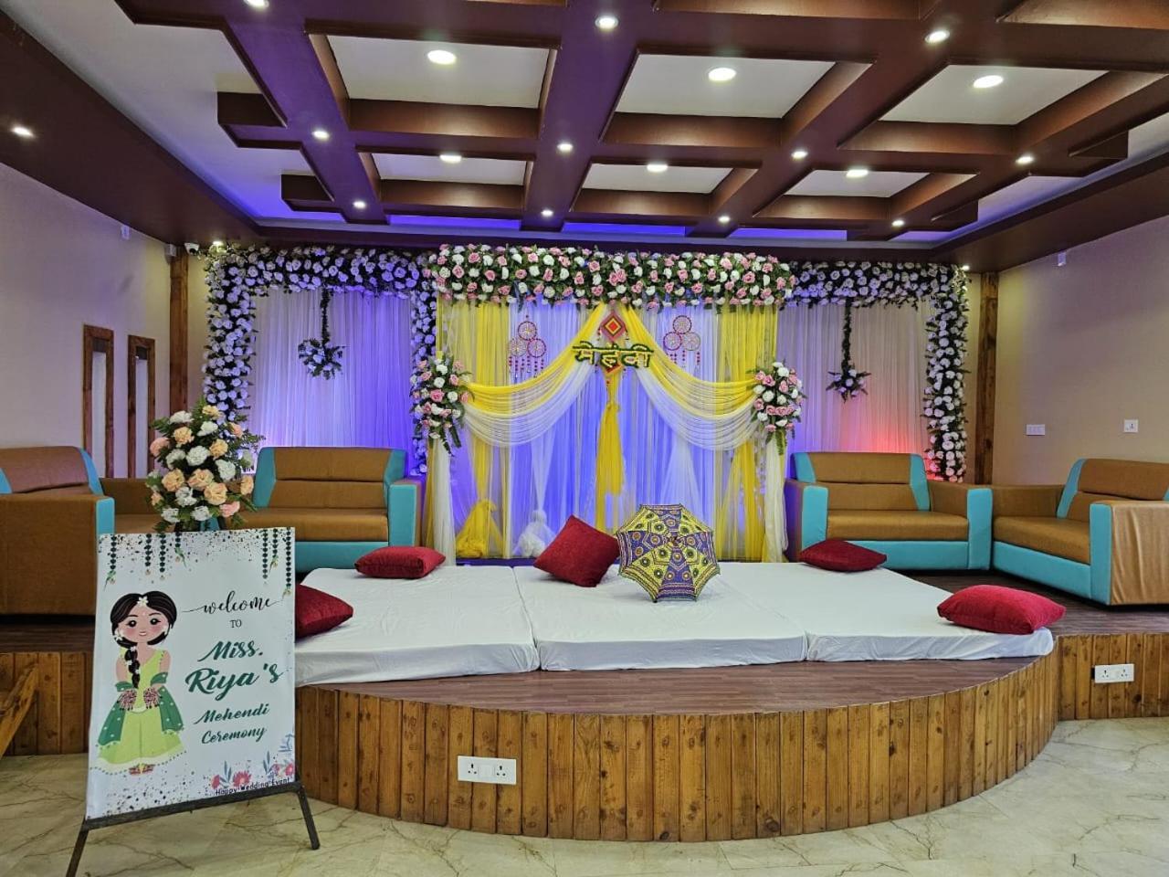 Sisai Park Village Chitwan Εξωτερικό φωτογραφία