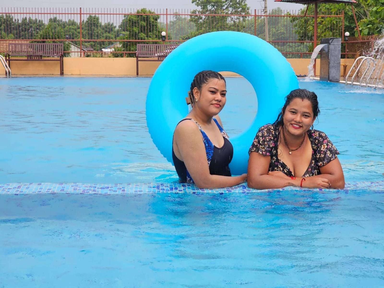 Sisai Park Village Chitwan Εξωτερικό φωτογραφία